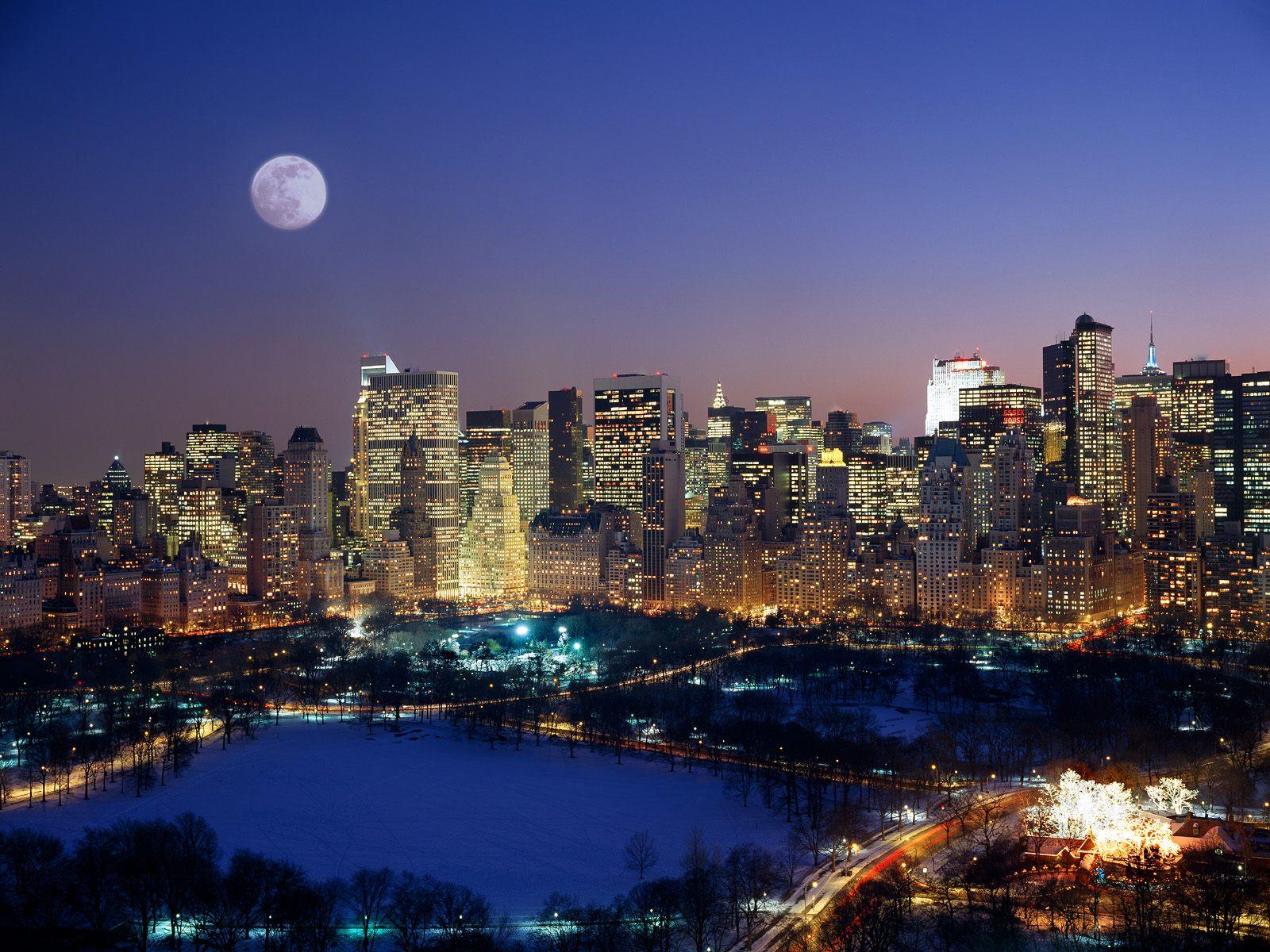 Moonrise Over Manhattan6113311383